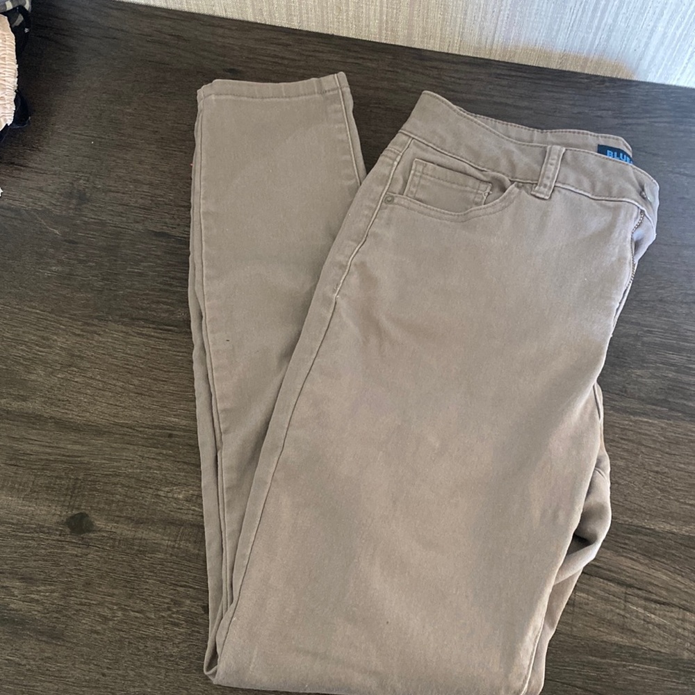 Skinny jeans